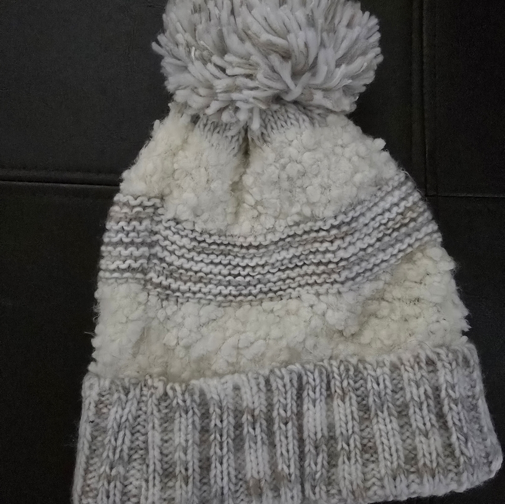 Pom winter beanie